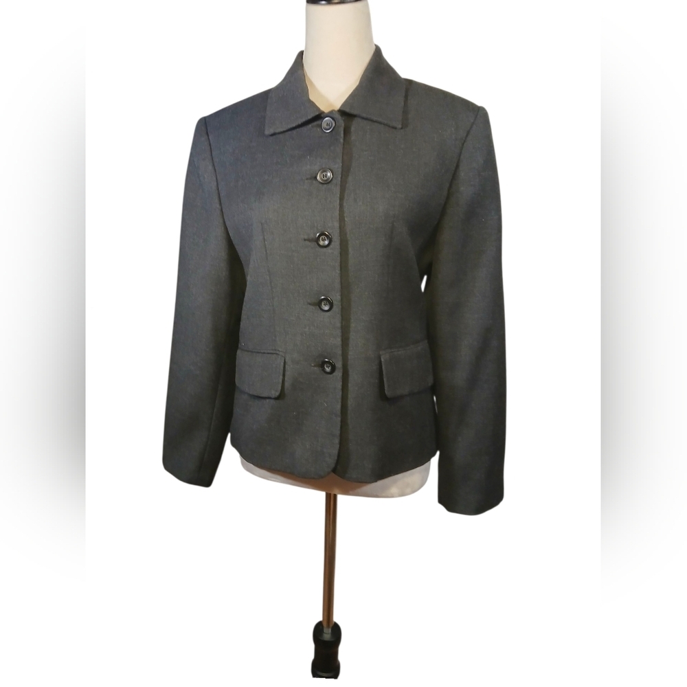Vintage Grey Wool Tailored Suit Jacket. Size 12 Petite